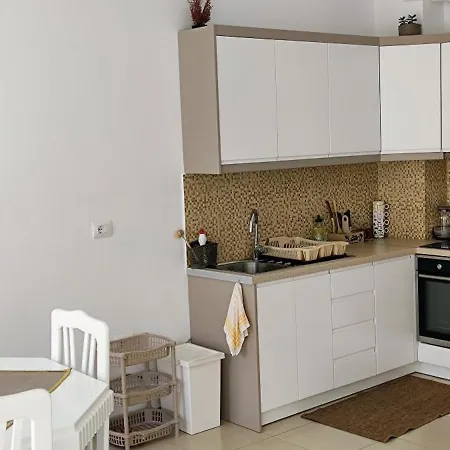 Pilot 2 Apartment Sarandë